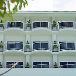 Cross Pattaya Pratamnak