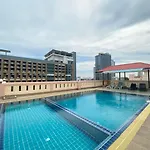 เอเอ พัทยา โกลเดนบีช โฮเต็ล Pattaya