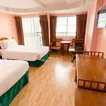 โรงแรม เอเอ พัทยา โกลเดนบีช โฮเต็ล 3*
