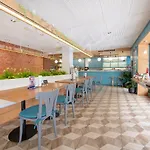Blooming Hill Boutique 4*