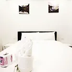 Arcadia Waters Aparthotel