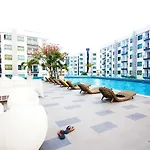 Arcadia Waters Aparthotel 3*