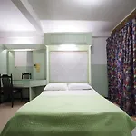 Oyo 1003 Naklua House