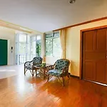 Shagwell Mansions โรงแรม 3*