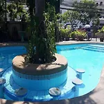 โรงแรม Shagwell Mansions Pattaya