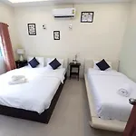Villa Happy N Joy Pool Near Jomtien On Thepprasit Road *