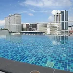 โรงแรม The Base Pattaya