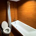 Hotel Highfive 2*