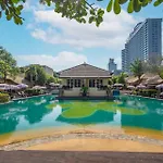 East Sea Paradise โรงแรม Pattaya