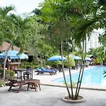 โรงแรม Palm Garden 3*