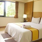 โรงแรม Palm Garden