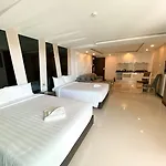 Vareena Palace Pattaya