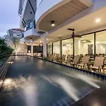 โรงแรม Kokotel North 3*