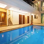 Pratamnak Luxury Pattaya