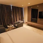 Hotel The One Cozy Living 4*