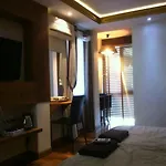 Dolphinplace 4*