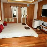 Dolphinplace 4* Pattaya