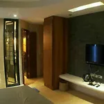 Dolphinplace โรงแรม