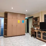 La Casa South โรงแรม 3*