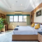 La Casa South 3*