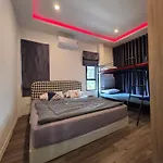 Villa Pool Bang Lamung