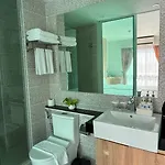 Dday Luxury By D-eco Wellness Centre Pattaya