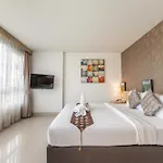 Hotel Arawana Regency South