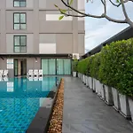 Arawana Regency South Hotel