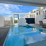 Premium Villa