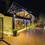 Villa Saga Pool House 5br, 200m From *