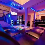 Pool Villa *