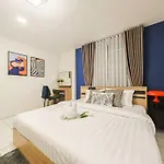 ## Friendly Space Townhouse Walking Street And 2km ## Pattaya