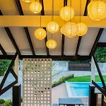 Saga Pool House 5br, 200m From