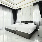 Pool 3br Slide Karaoke Villa *