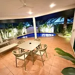 วิลล่า Newly Renovated - 2 Bedroom - Private Pool Villa, Centre Pattaya