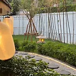 Saga Pool House 5br, 200m From