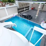 Pool 3br Slide Karaoke Villa *