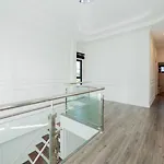 Villa Pool