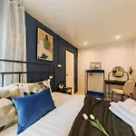 ## Friendly Space Townhouse Walking Street And 2km ## * Pattaya