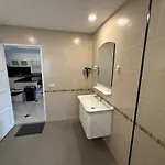 Newly Renovated - 2 Bedroom - Private Pool Villa, Centre Villa