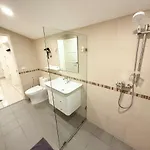 Newly Renovated - 2 Bedroom - Private Pool Villa, Centre Villa