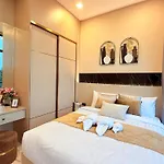 Chilla * Pattaya