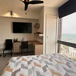 Unixx Seaview Pattaya
