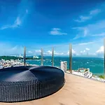 Next To Mall With Infinity Pool *