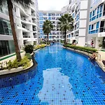 Grand Avenue 1 Bedroom, Soi Buakhaw