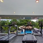 อพาร์ทเม้น Panoramic Sea View At Sky Residences - Pratamnak Modern