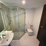 2 Bedrooms With Coffee Machine,gym,rooftop Pool Apartment Pattaya