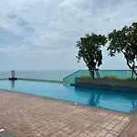 Wt Sea View By Bps Apartment Pattaya