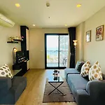 The Base Luxury 2 Bed 2 Bathroomby Numam * Pattaya