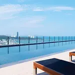 2 Bed Room, Large Living @ อพาร์ทเม้น Pattaya